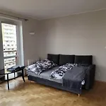 Boguslawskiego 18 *