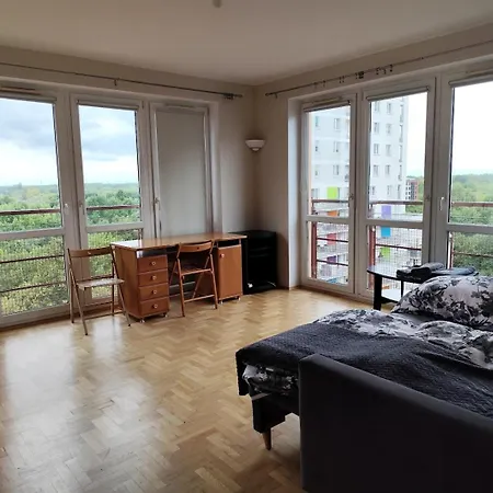 Privatunterkunft Boguslawskiego 18 *